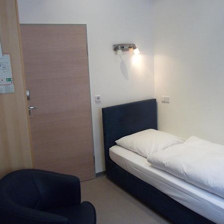 Hotel Alt - Tegel Berlin Room photo
