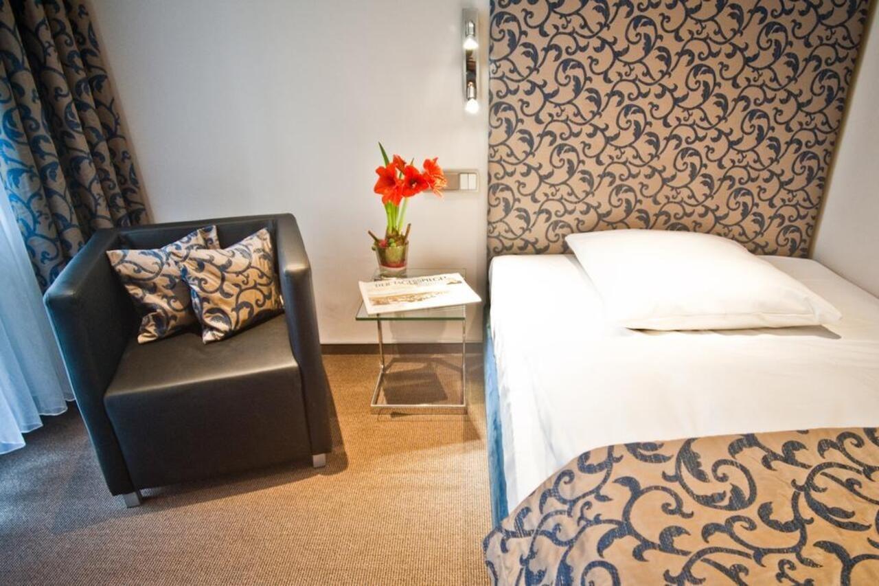 Hotel Alt - Tegel Berlin Room photo