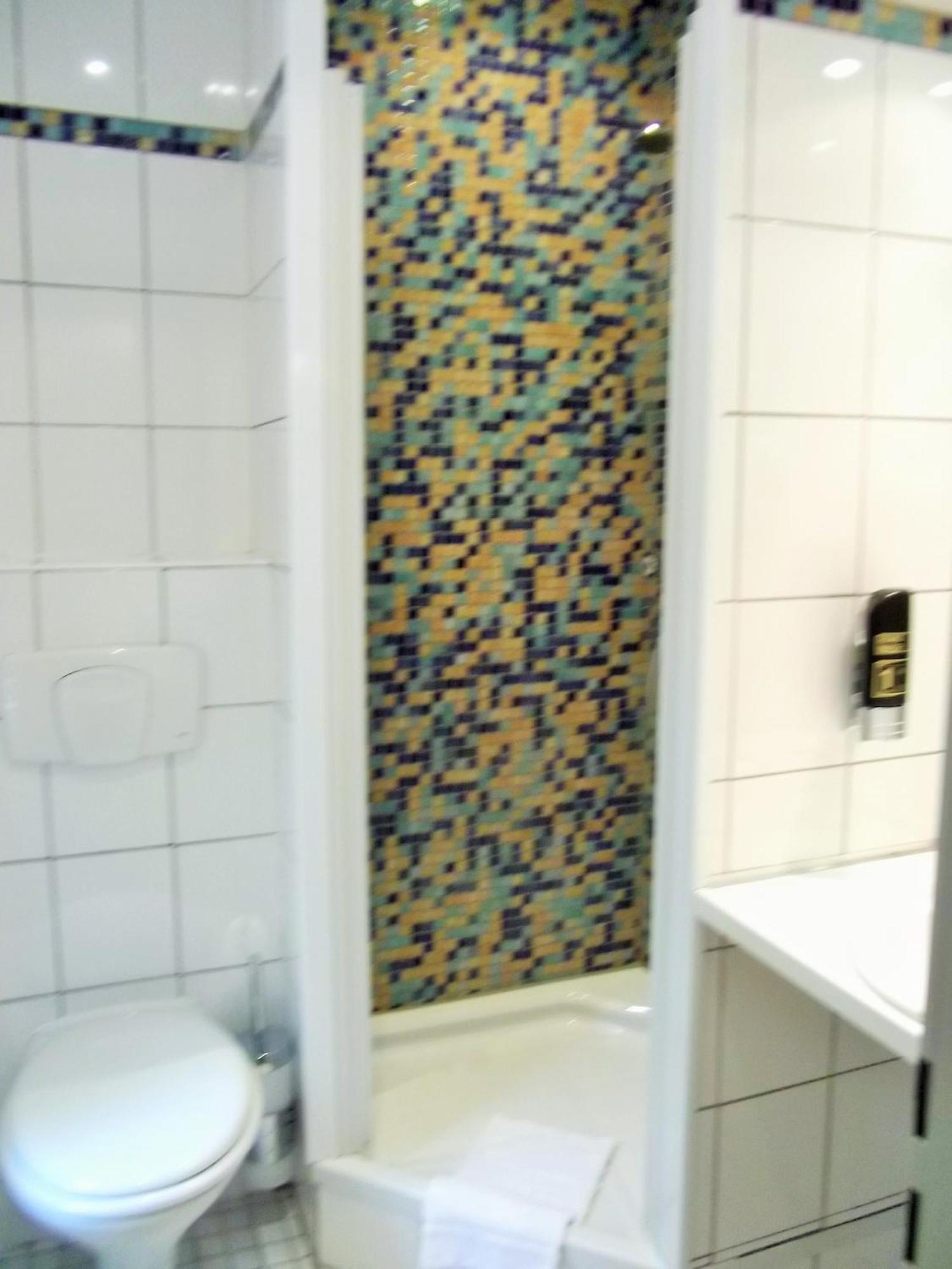 Hotel Alt - Tegel Berlin Room photo
